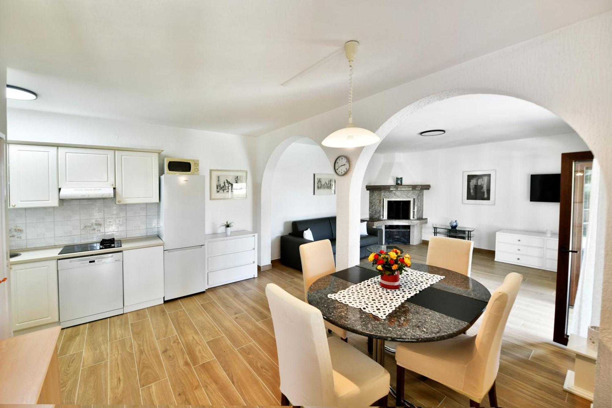 Apartments Pilic Rosini Luaran gambar