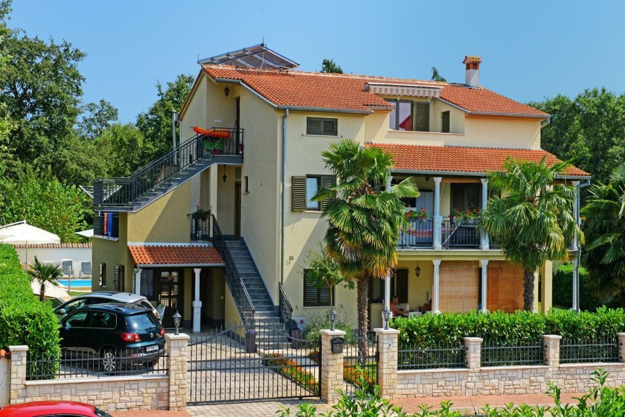 Apartments Pilic Rosini Luaran gambar
